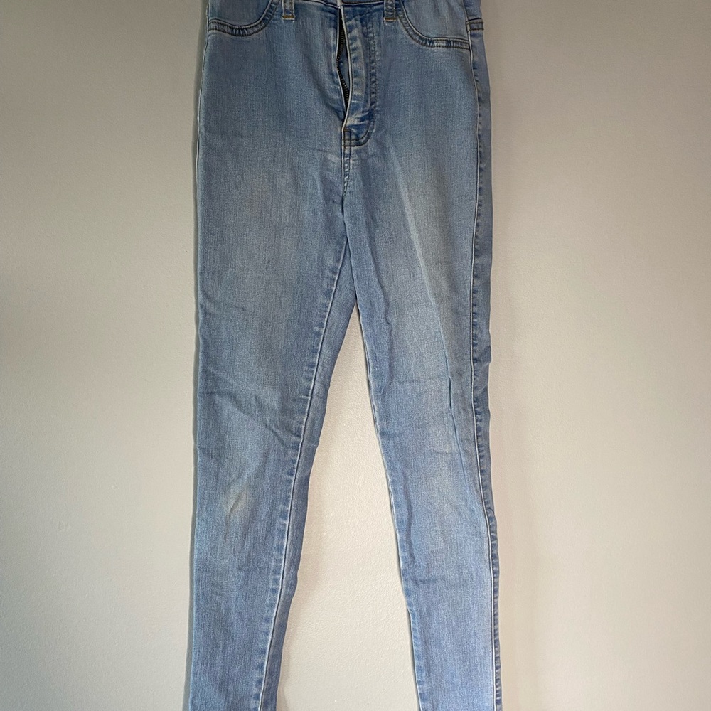 Fashion Nova - Classic High Waist Skinny Jeans - Light Blue Wash - Picture 2 of 4